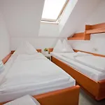 Seevilla Wochinz Ξενοδοχείο με διαμερίσματα 3*