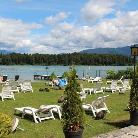 Seevilla Wochinz Aparthotel