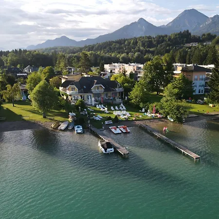 Seevilla Wochinz Apartahotel Faak am See